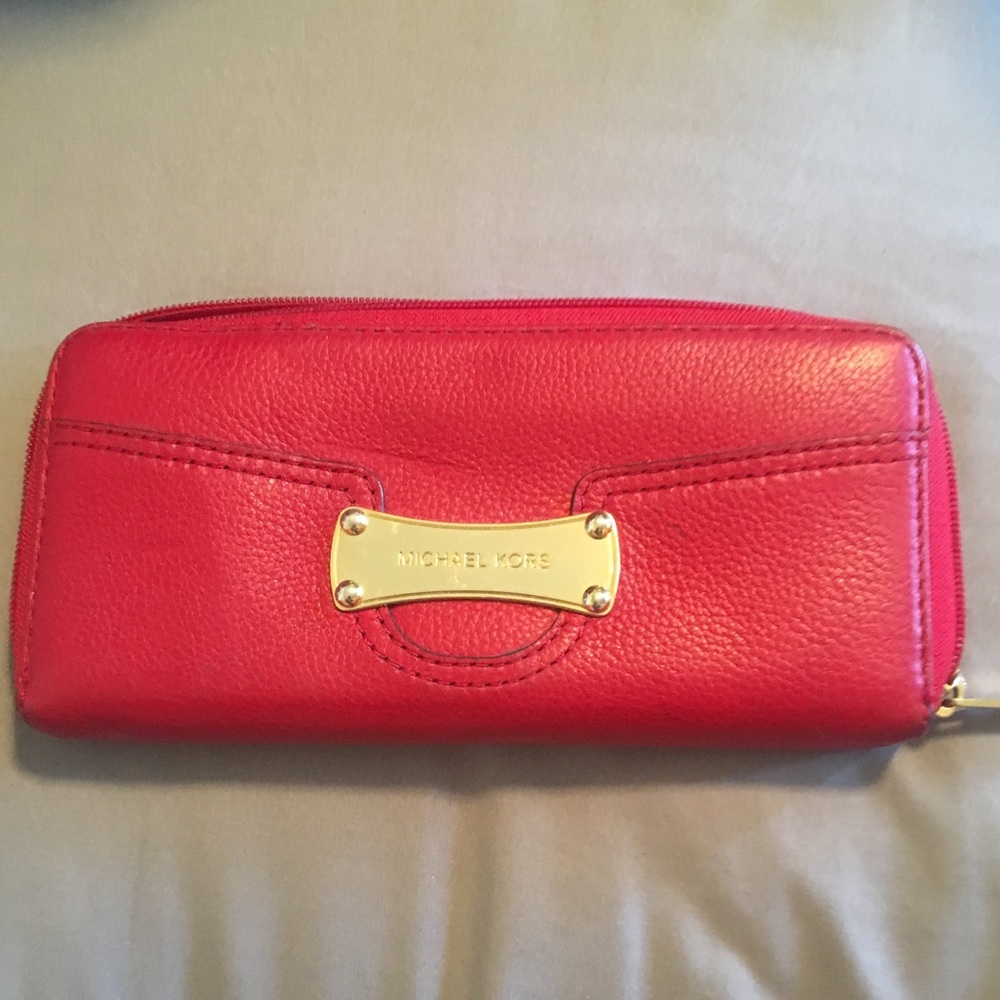 Michael Kors wallet